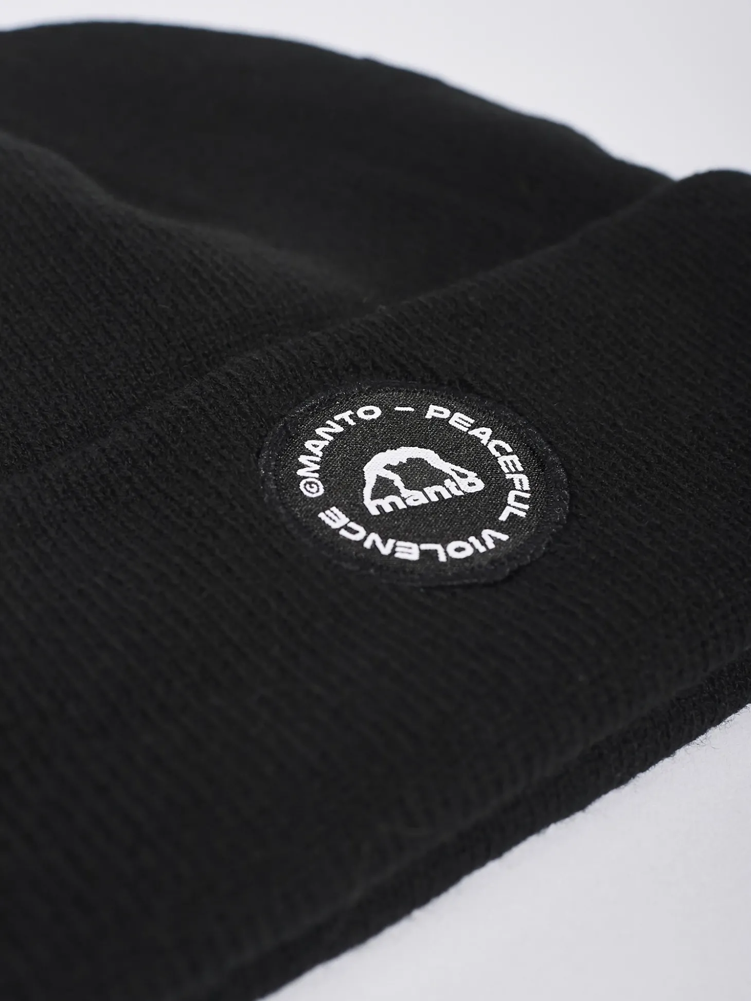 MANTO beanie CIRCLE schwarz