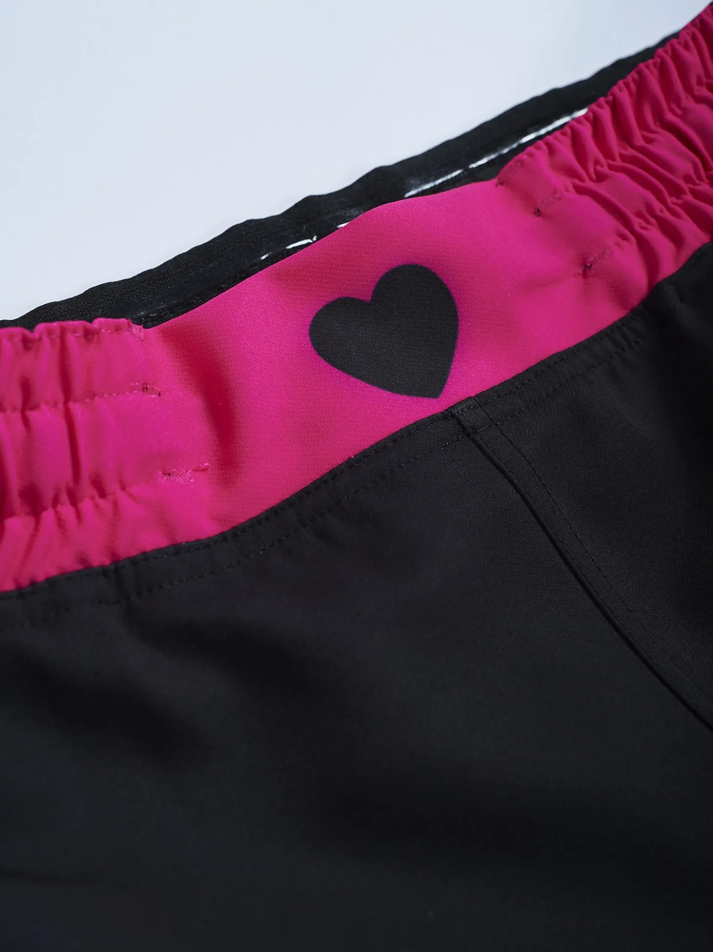MANTO fight shorts LIEBE