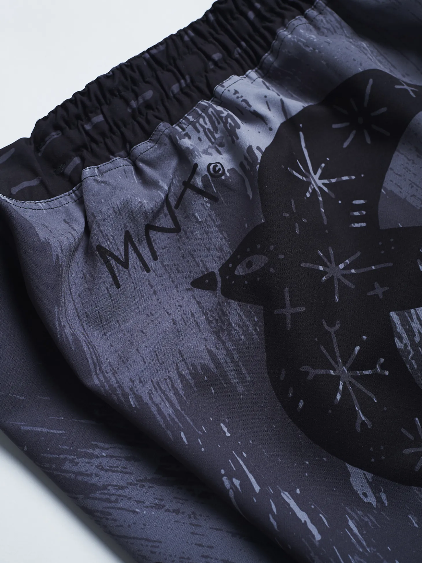 MANTO fight shorts LIVINGS grau