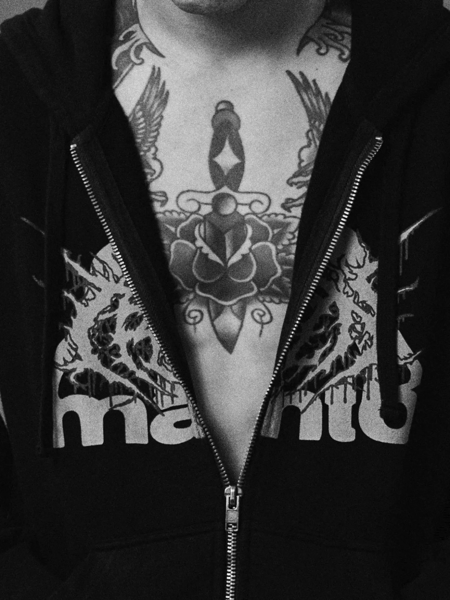 MANTO hoodie TREASURE ZONE schwarz