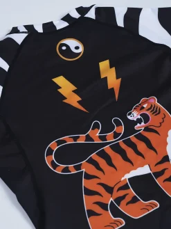 MANTO kinder rashguard TIGER`S TAIL