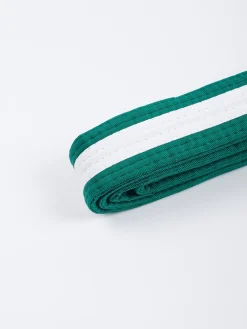MANTO Kindergürtel BJJ TAG grün mit weissem Streifen