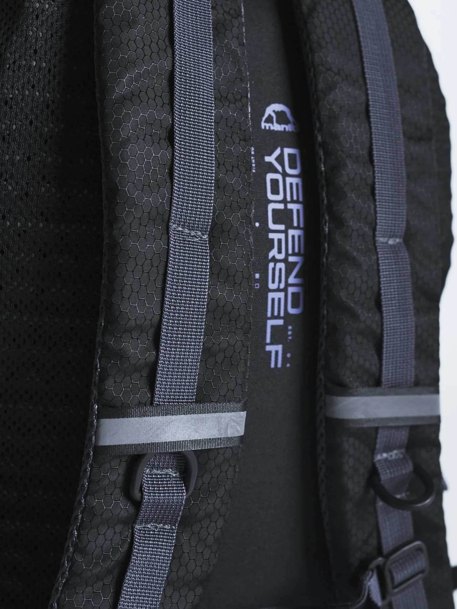 MANTO Rucksack CROSS schwarz