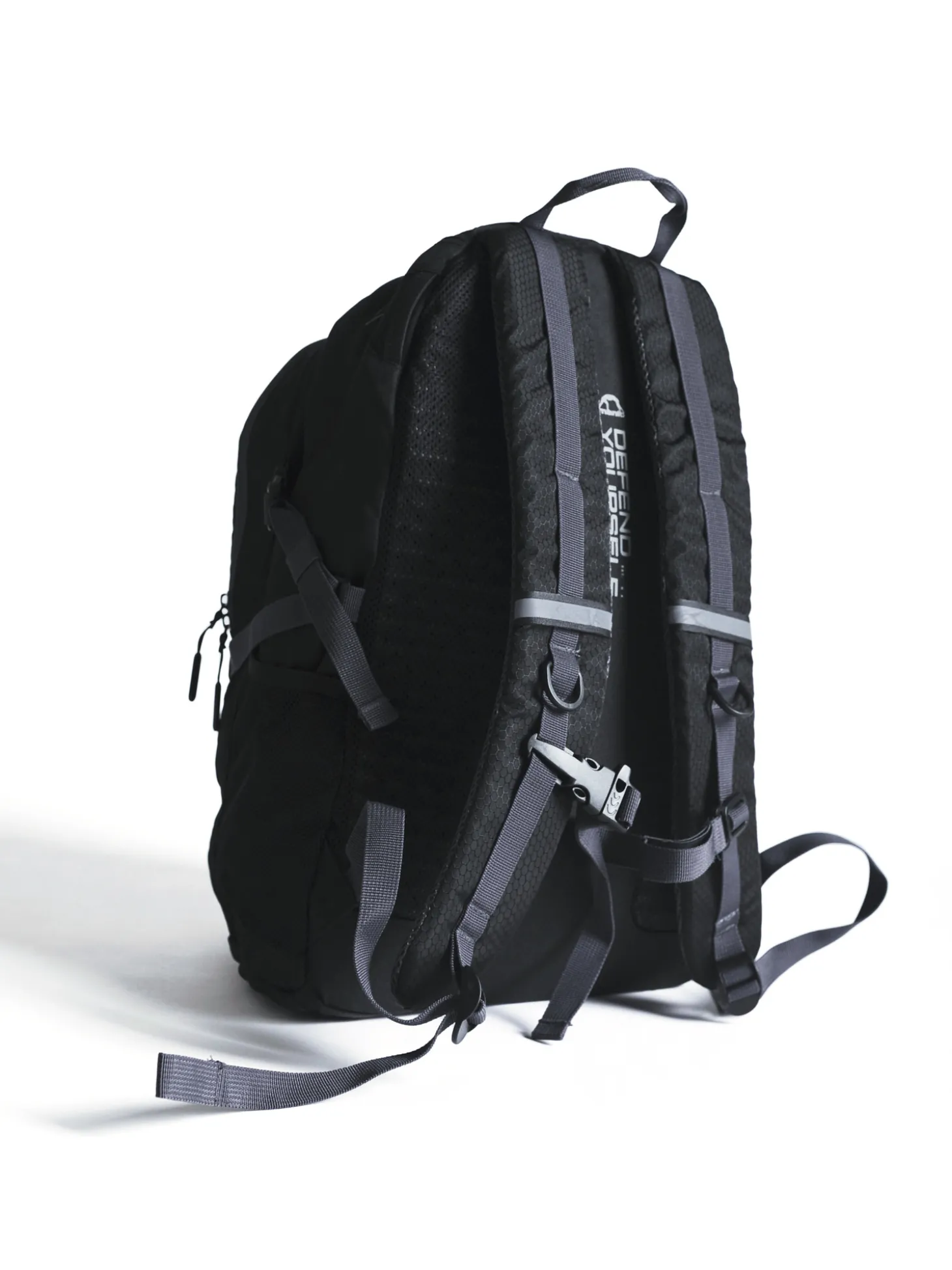 MANTO Rucksack CROSS schwarz reflektierend