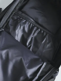 MANTO Rucksack CROSS schwarz