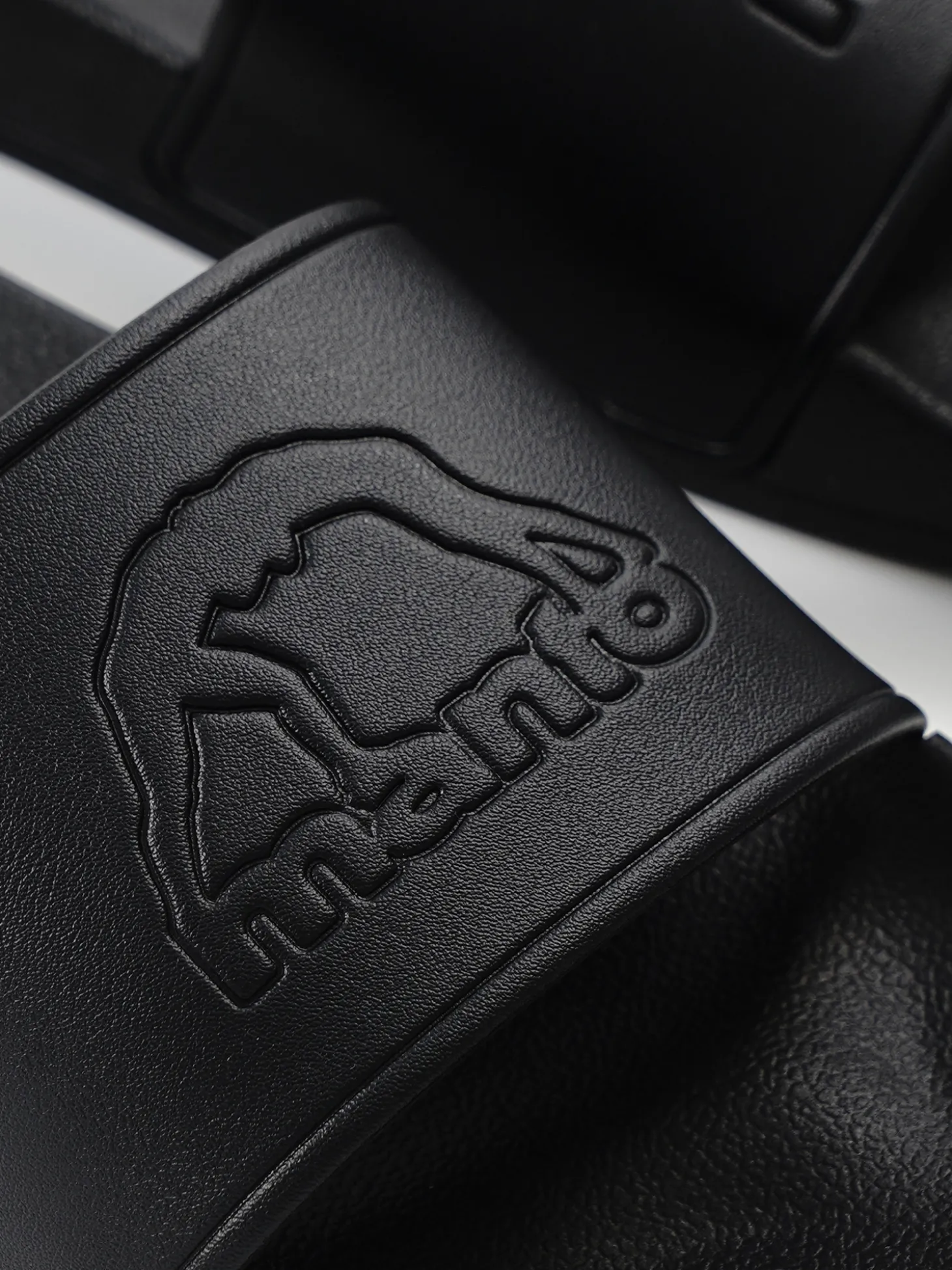 MANTO slides BLACKOUT