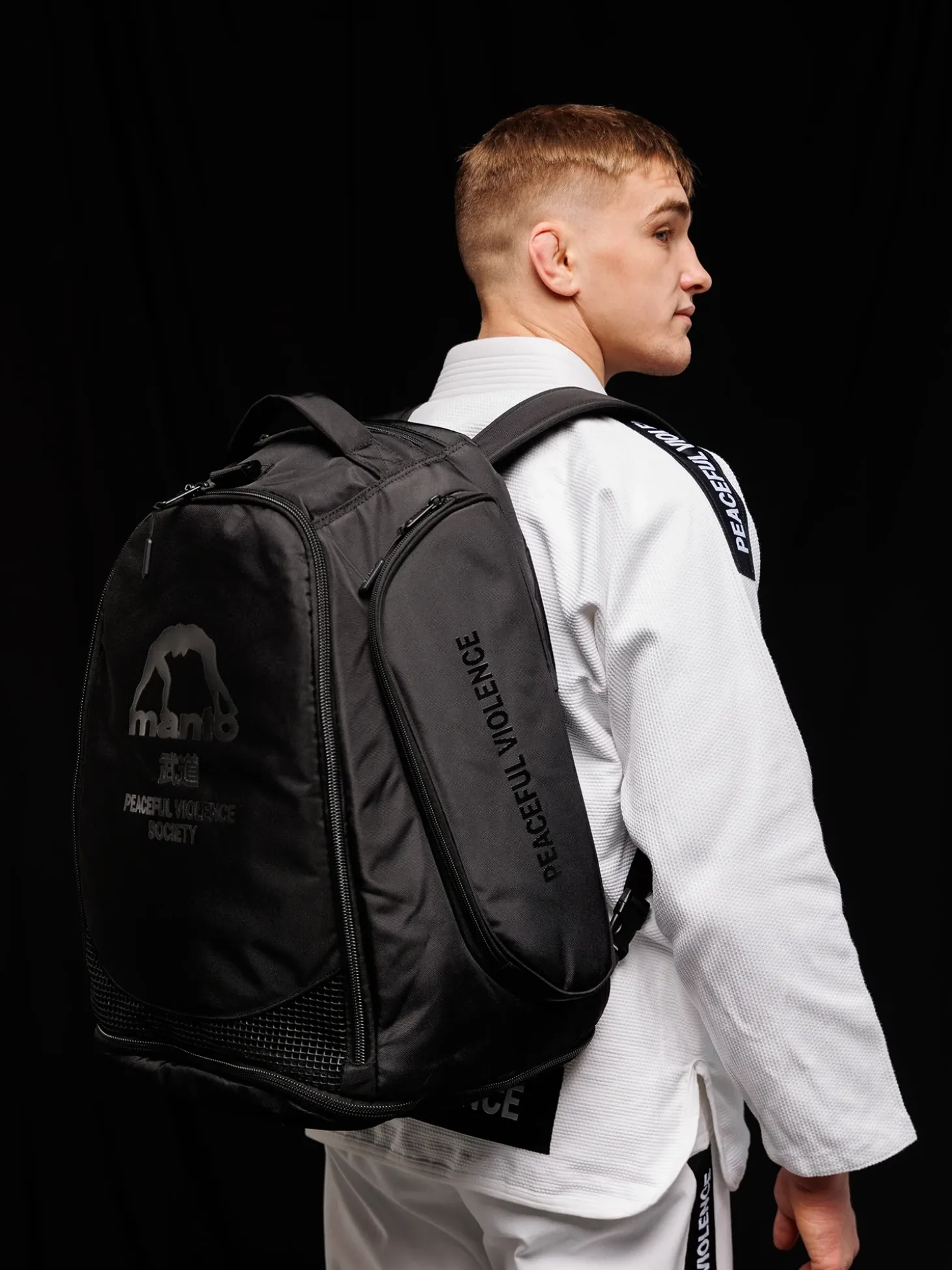 MANTO XL convertible backpack SOCIETY blackout