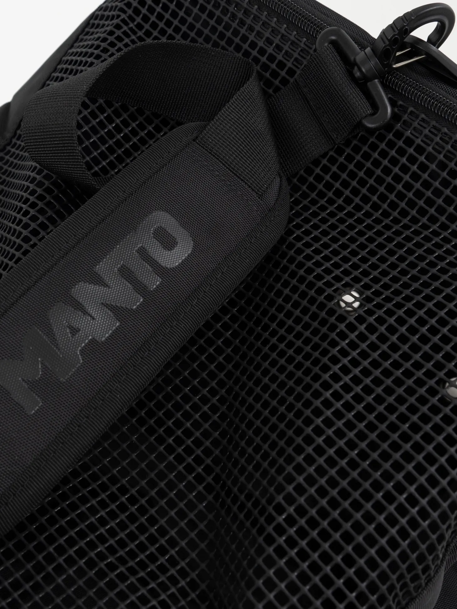 MANTO XL convertible backpack SOCIETY blackout